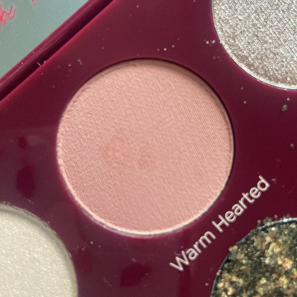 Eyeshadow Palette Bundle; Ofta Mannakadar Dominique Cosmetics & Estate - Picture 6 of 10